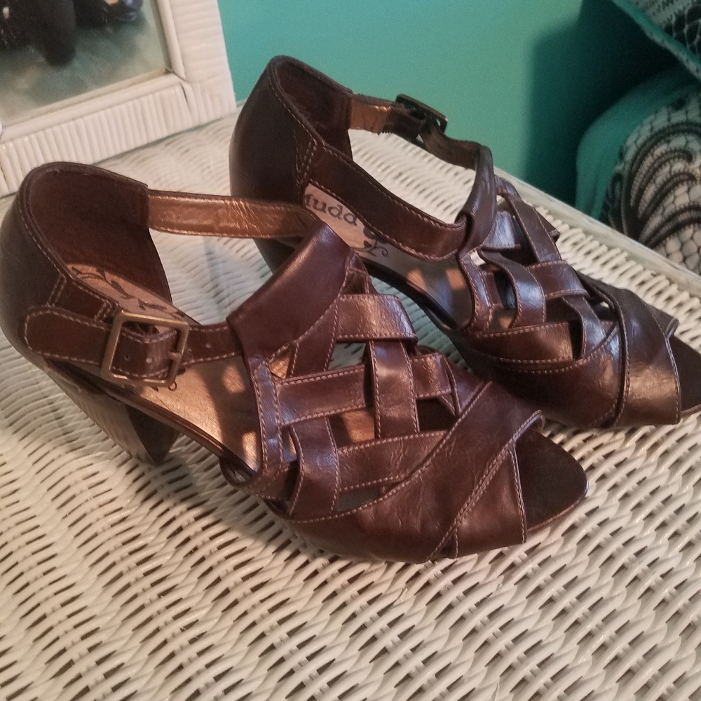 Mudd heels